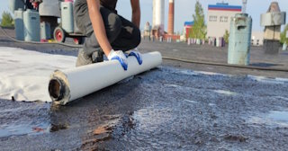 Гидроизоляции битумной кровли | Уральская Полимерная Компания – от 692 руб. за м²